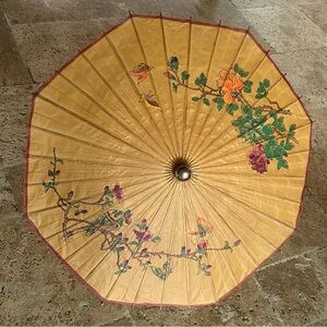 Chinese Hand Crafted Rice Paper Parasol Umbrella Floral Design